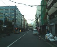 寿町 食材スーパーマルキン屋 横浜ドヤ街で朝呑み